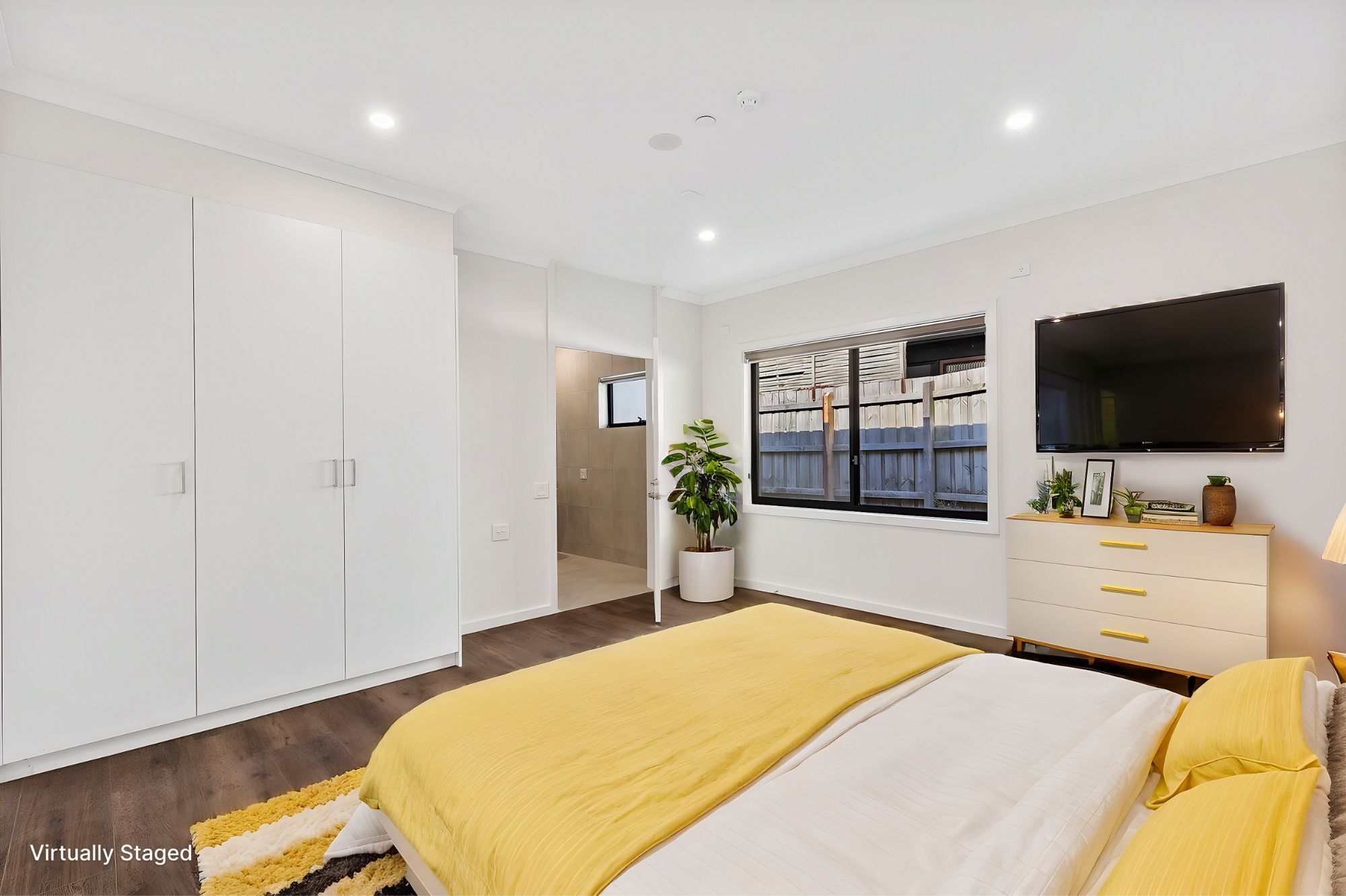 Stunning brand new house in leafy Cranbourne — Home image 11
