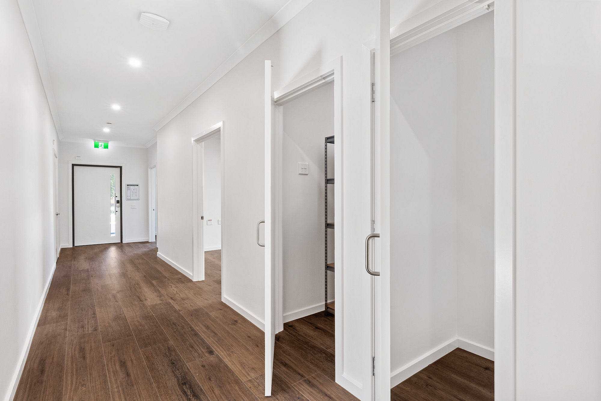 Stunning brand new house in leafy Cranbourne — Home image 5