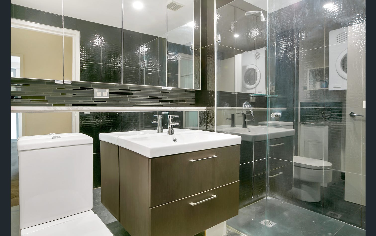 Redfern SIL — Home image 3