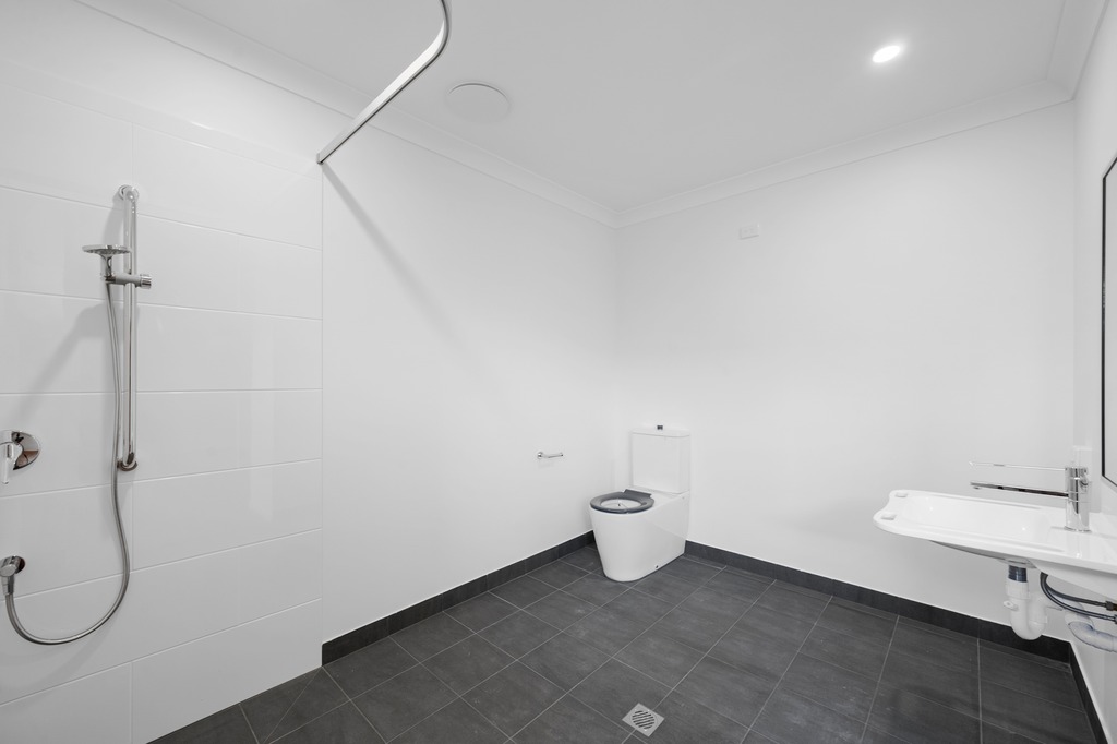2 SDA + Media room + OOA, in Mount Louisa — Home image 8