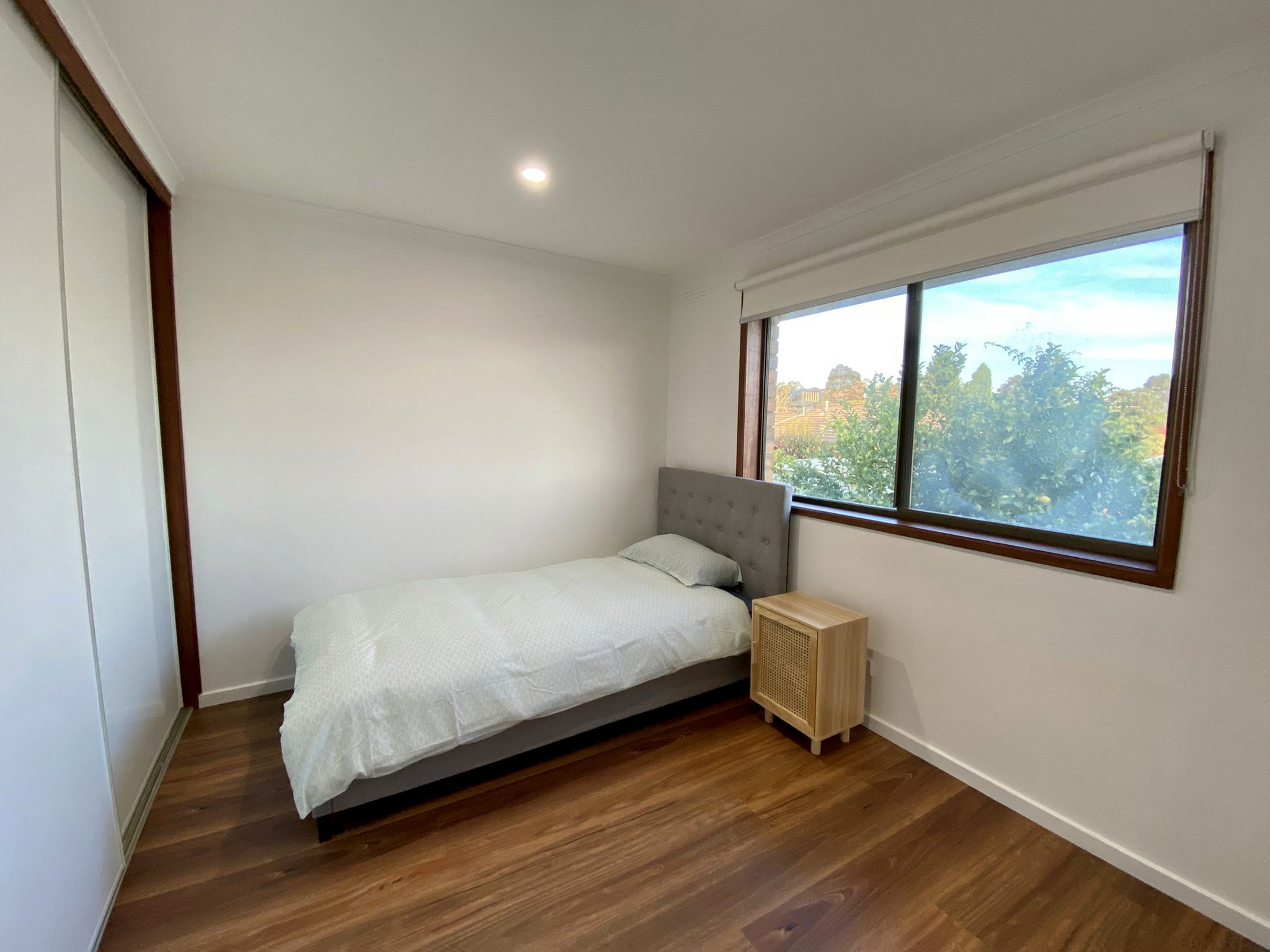 Two ensuite bedrooms vacancy available in a fully renovated house in Mill Park — Home image 13