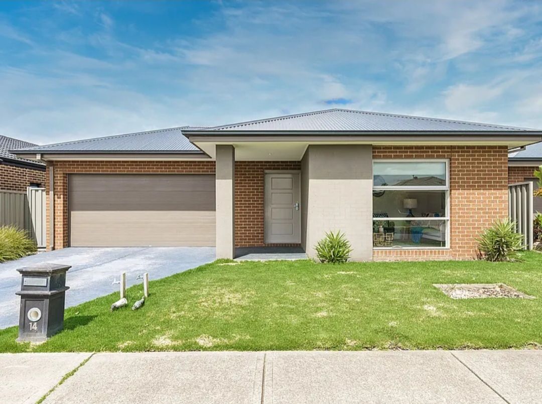Cranbourne East — Home image 6