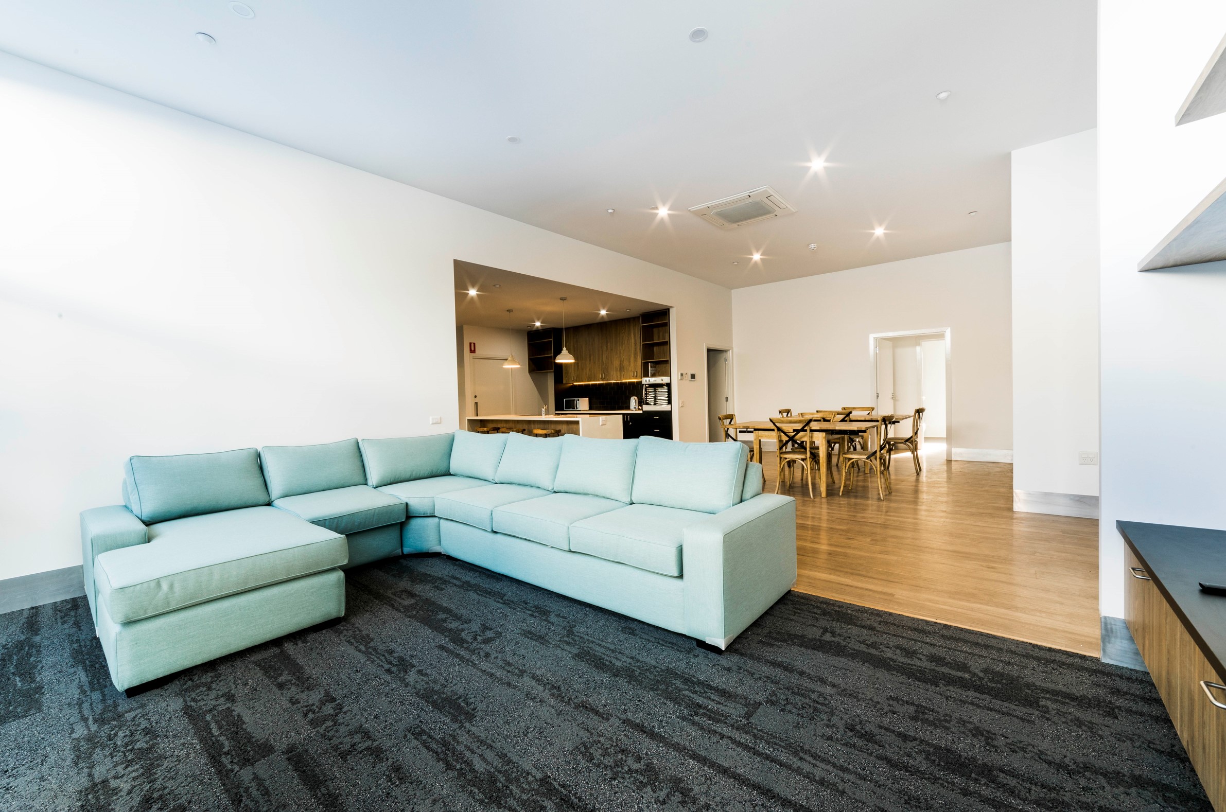 Stunning Home in Echuca — Home image 2