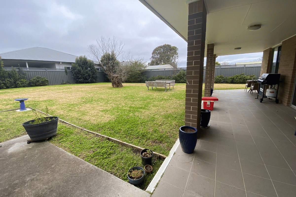 Discover this sunny, spacious home boasting countryside living in Goulburn — Home image 6