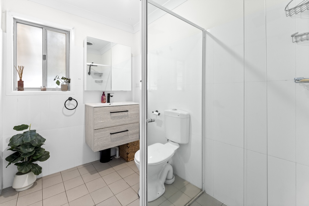 Charmhaven SIL Home — Home image 5