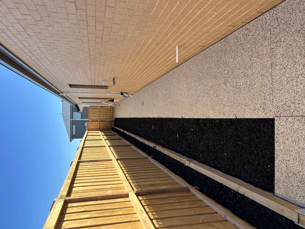 2025! Beautiful NEW HPS home in Armstrong Creek — Home image 3