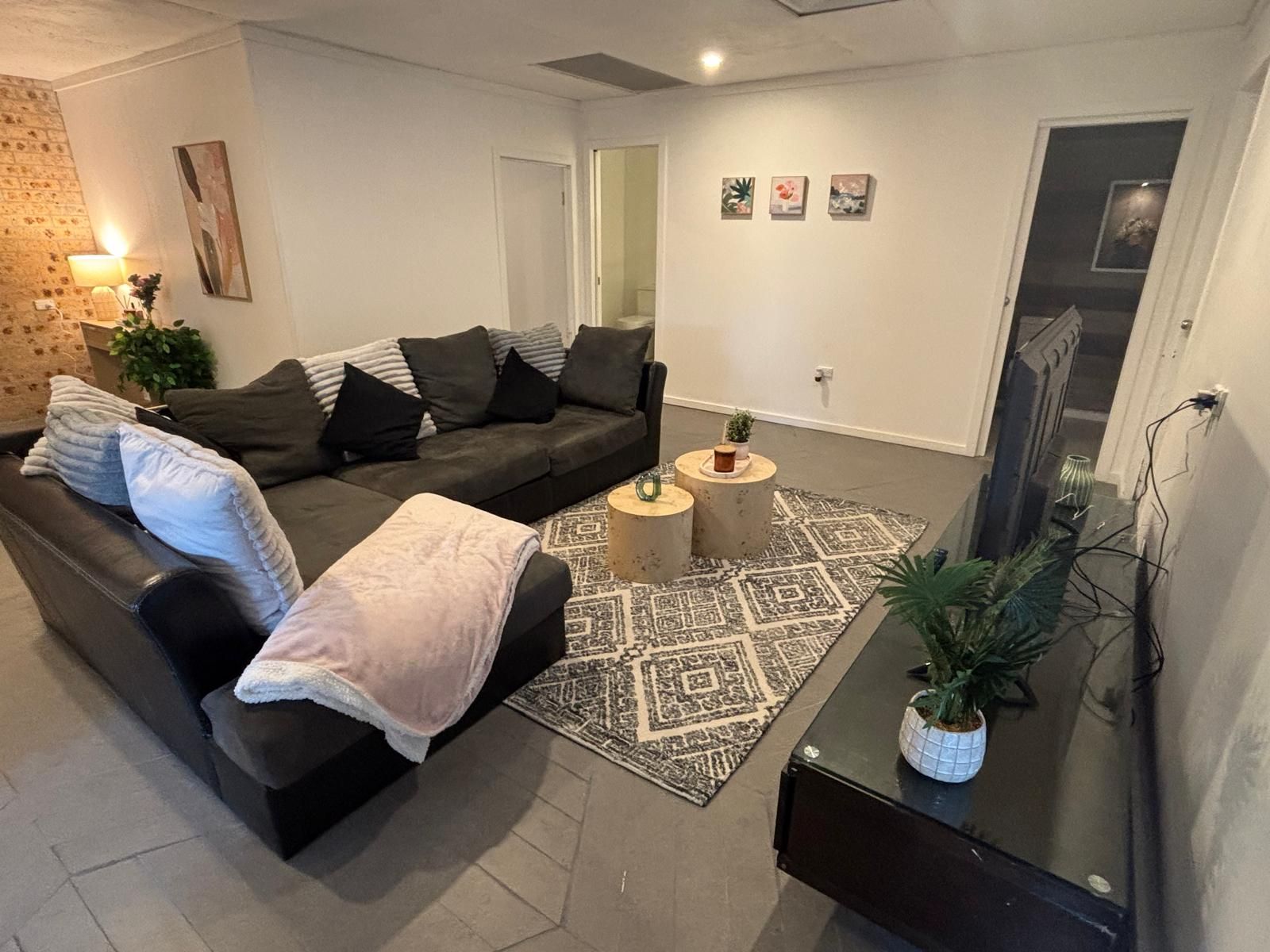 Fairy Meadow SIL and STA — Home image 2