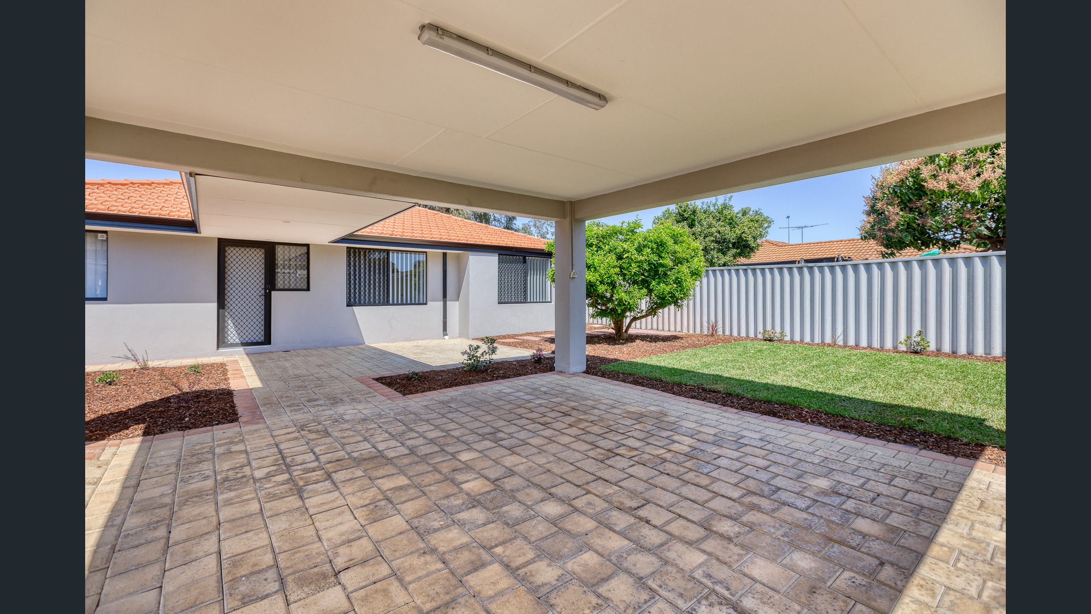 SIL Available — Home image 7