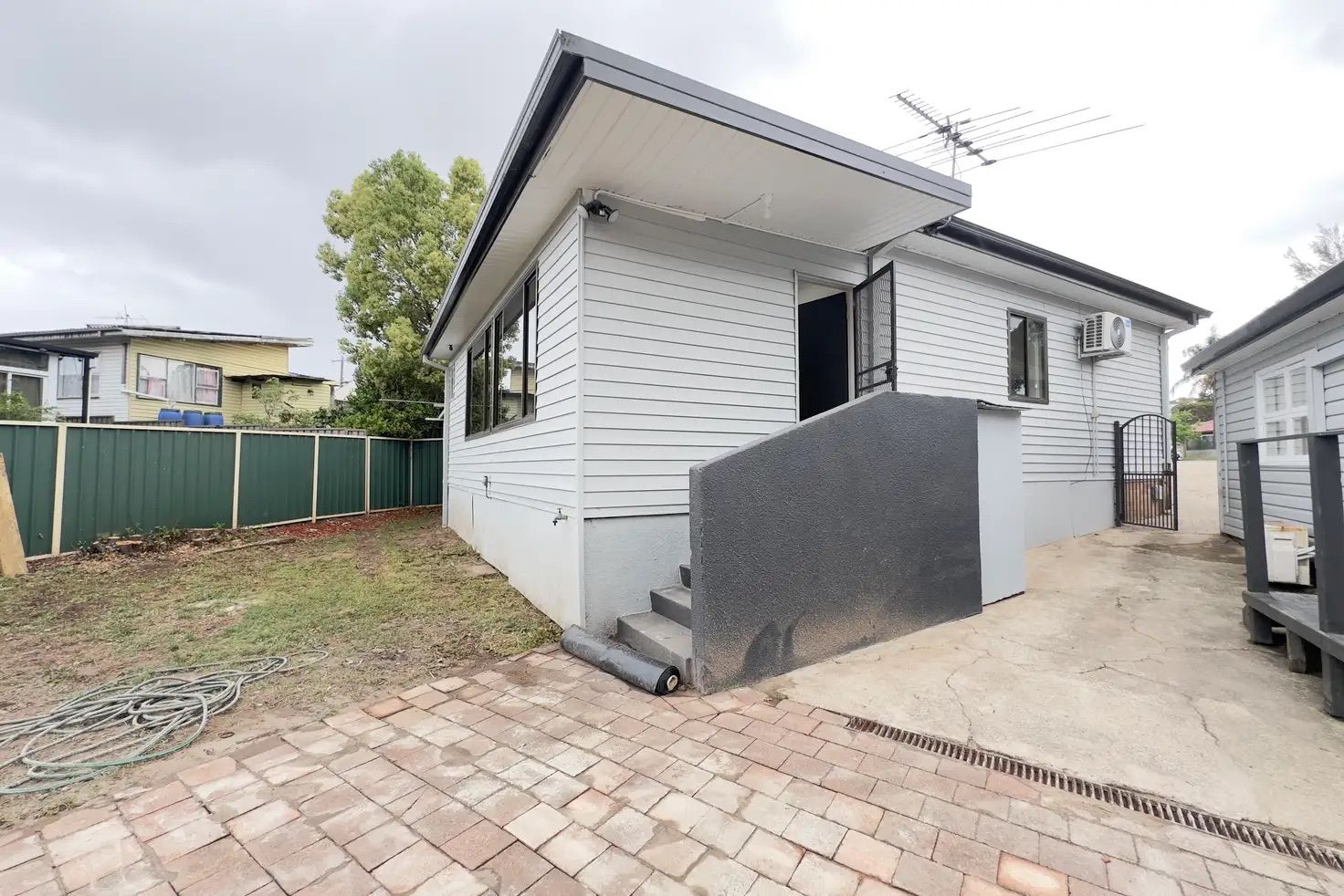 Newly Renovated 4 Bedroom Home with Granny Flat - Liverpool — Home image 19