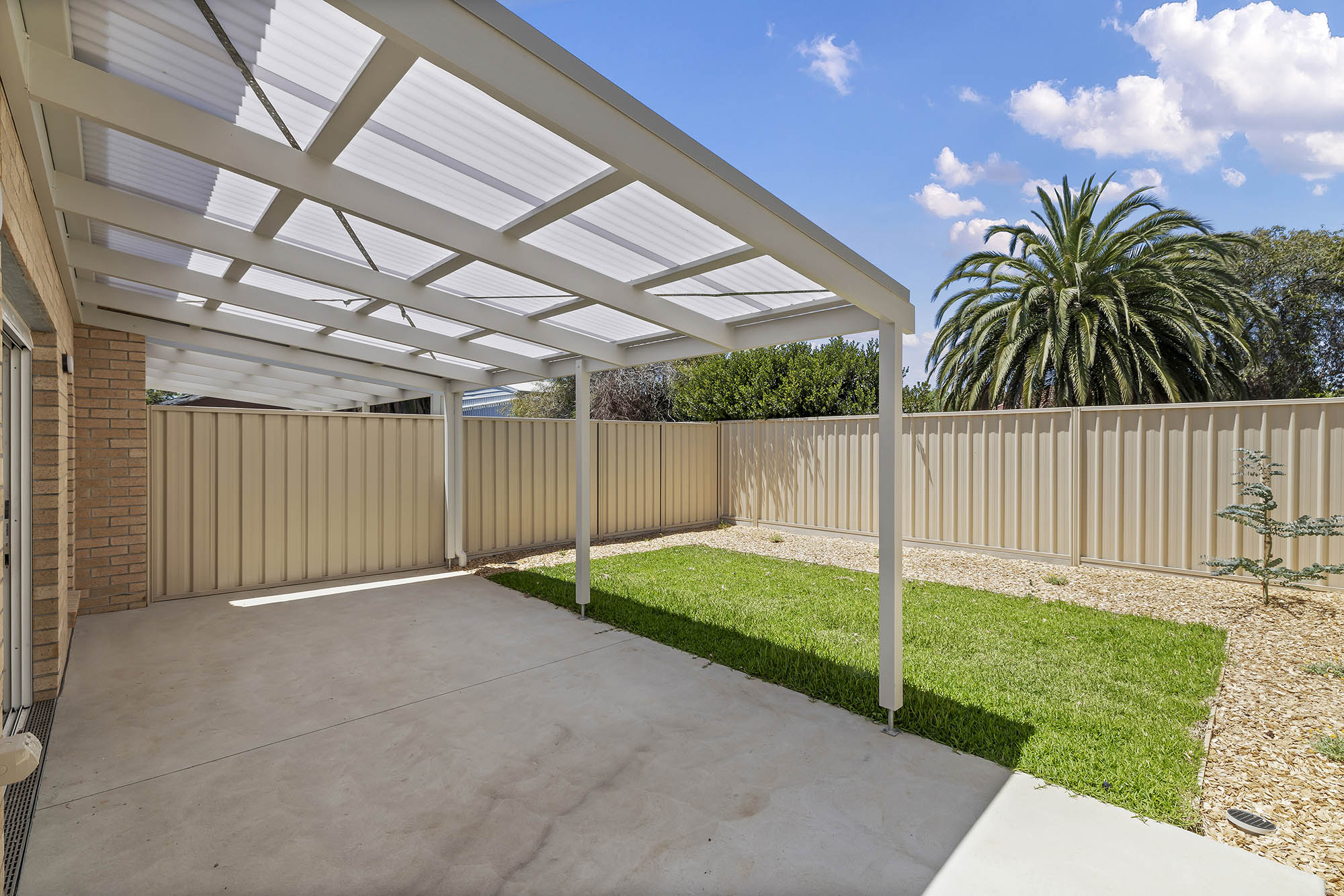 Accessible HPS & FA Home in Convenient Plympton Park — Home image 12