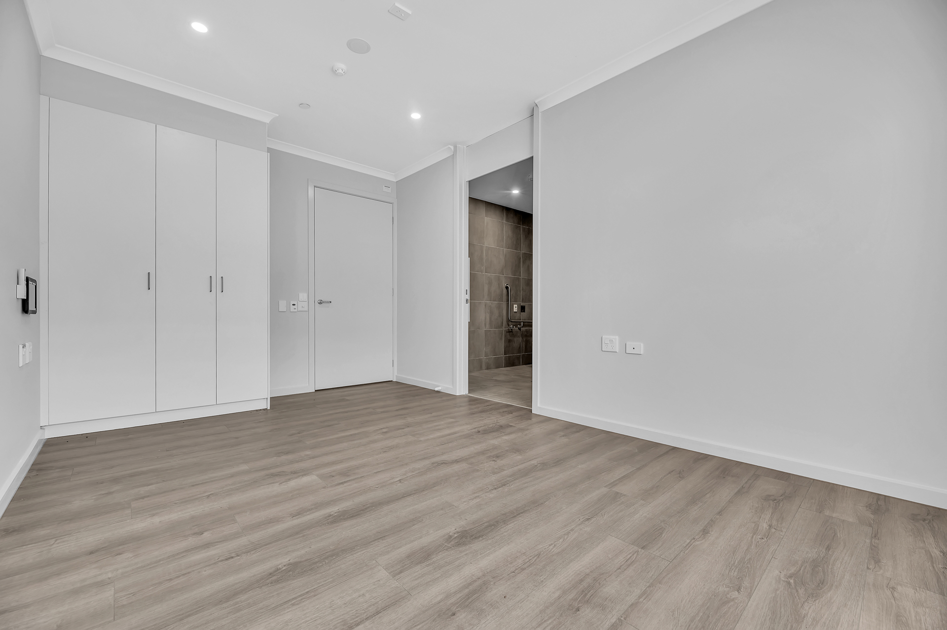 Sunny and Spacious SDA Home in Cranbourne – 1 Month Rent-Free! — Home image 15