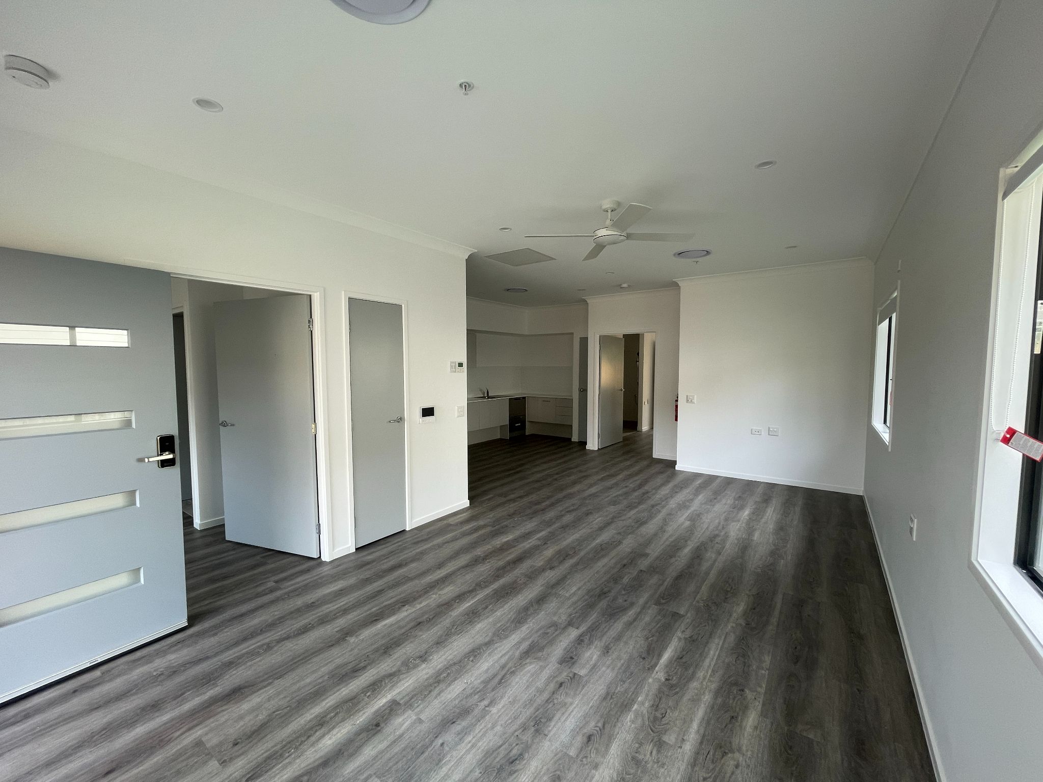 1-Bedroom + OOA HPS Villas in Eagleby – Logan’s Gateway to the Coast — Home image 2