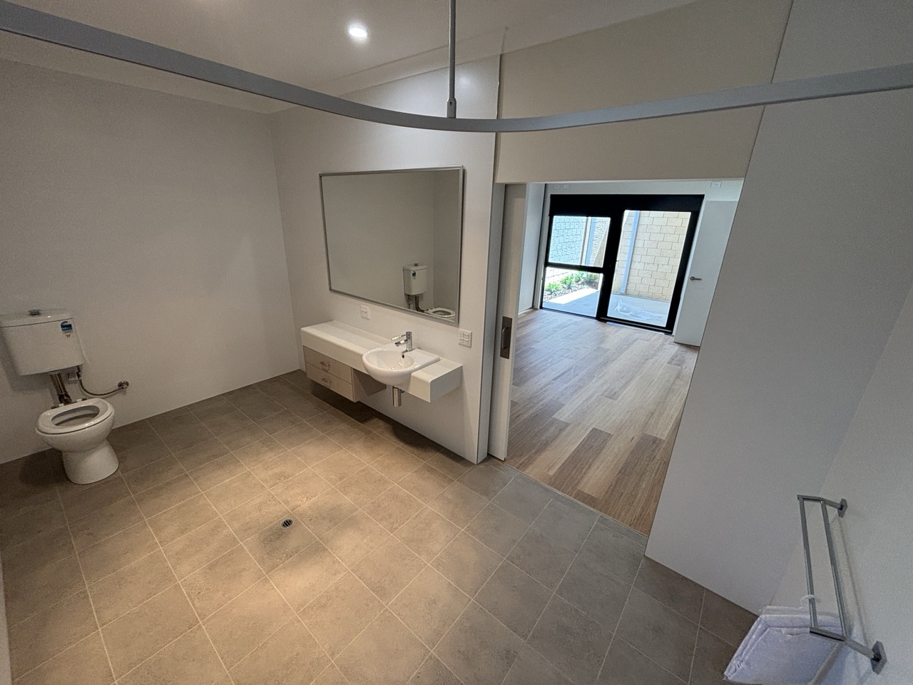 Hilbert SDA House — Home image 7