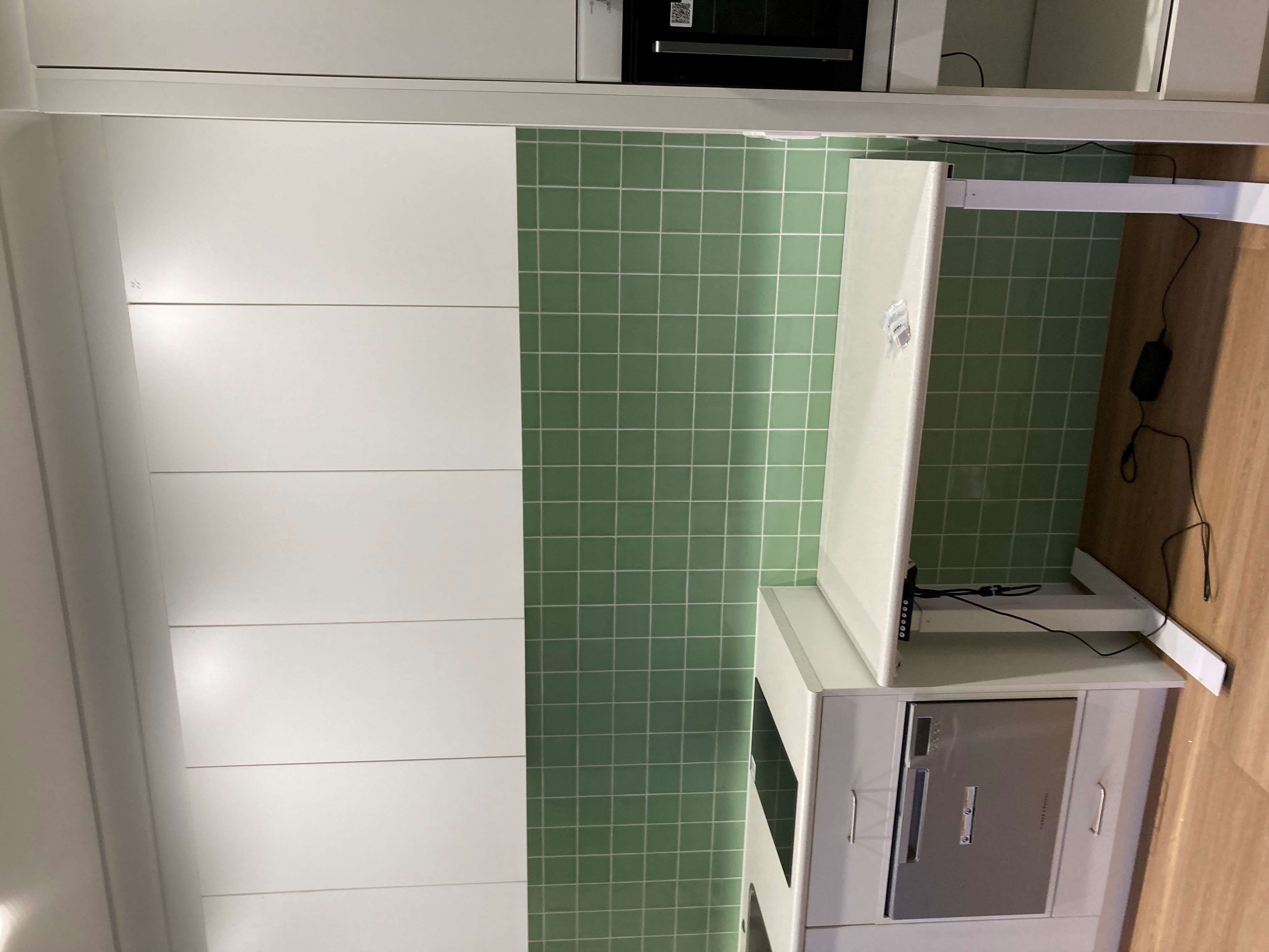 GREYSTANES  - 2 x HPS/FA 1 bedroom 1 resident selfcontained apartment available — Home image 5