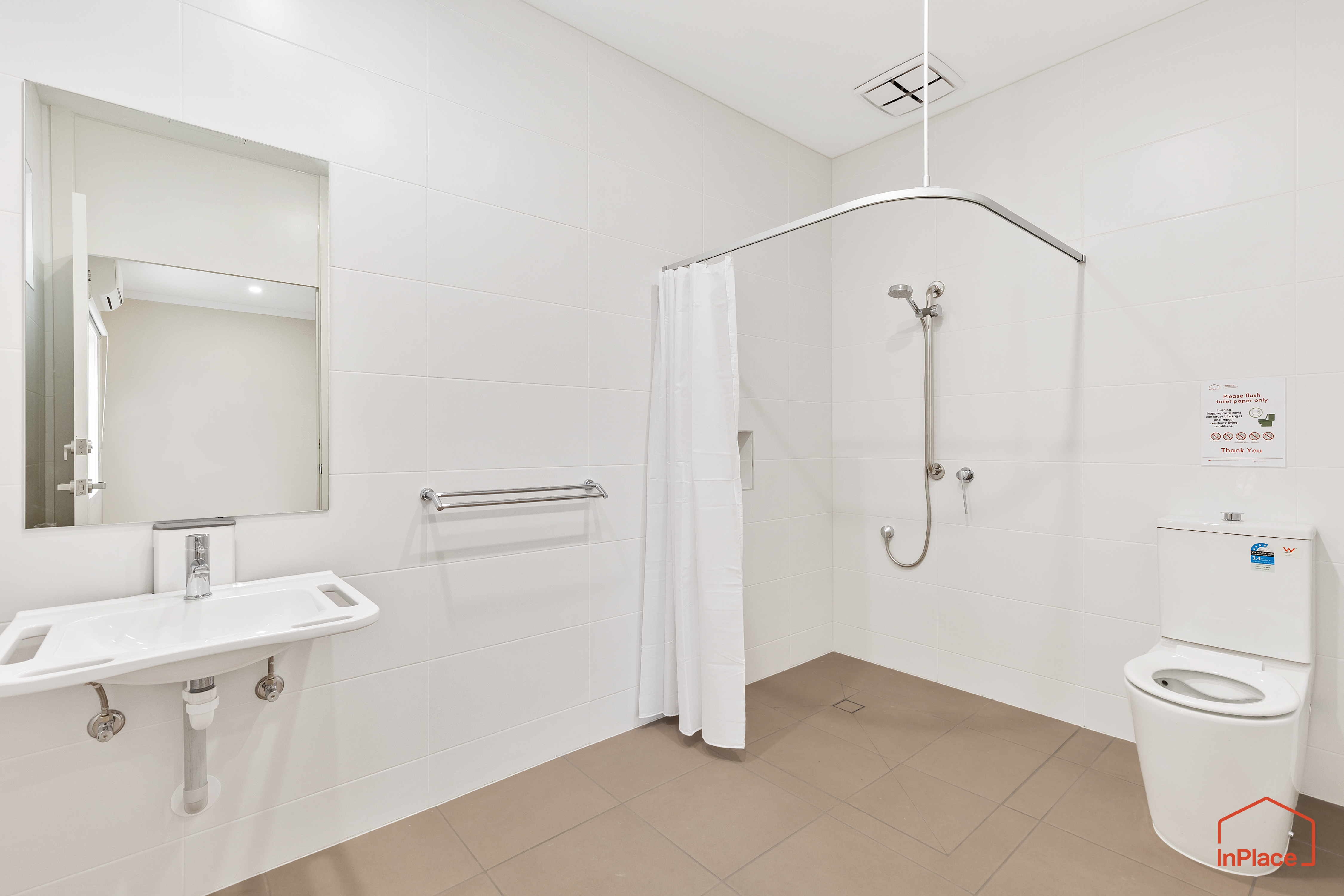Dual residences in Pascoe Vale South, surrounded by calm, family-friendly streets — Home image 4