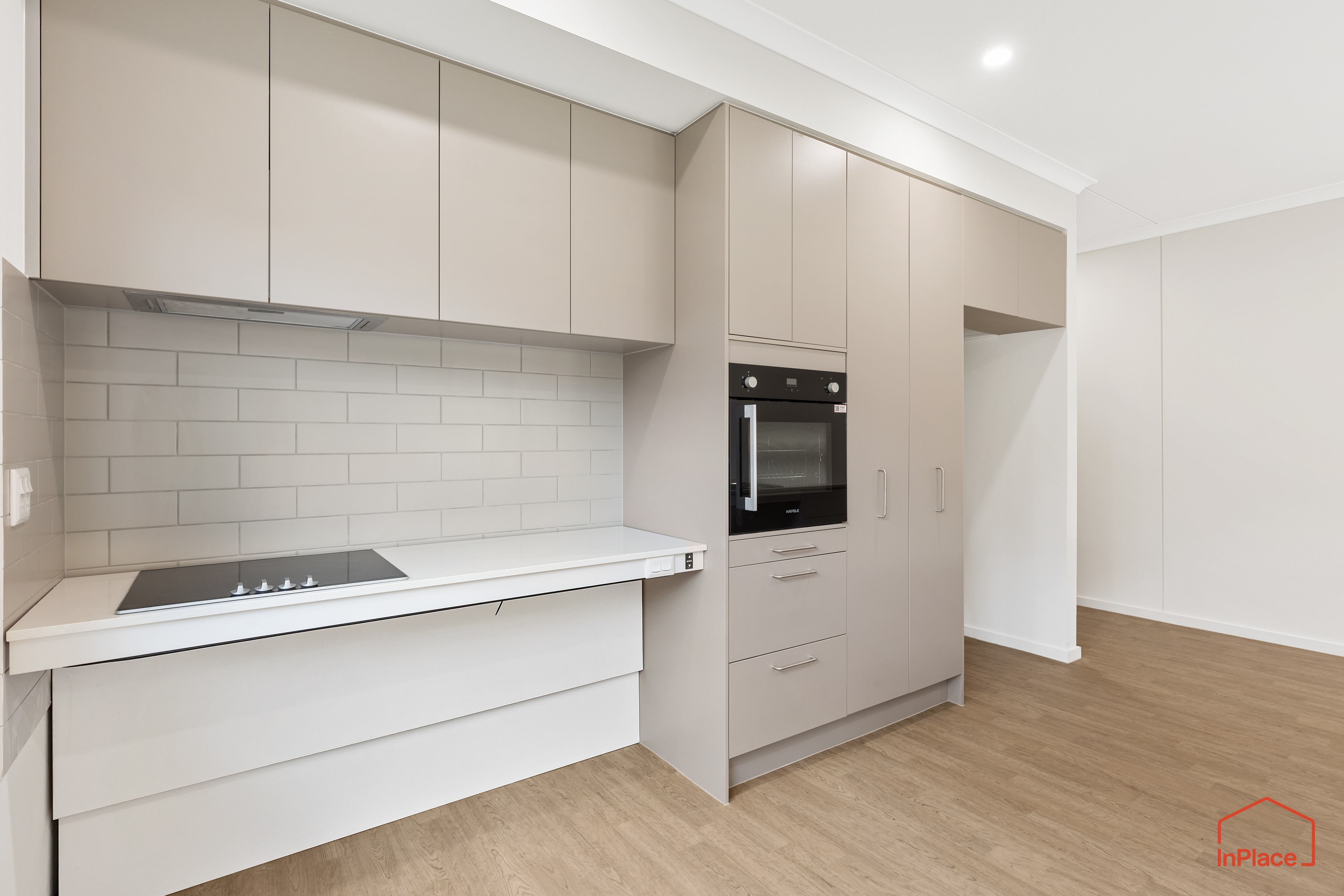 Dual residences in Pascoe Vale South, surrounded by calm, family-friendly streets — Home image 6