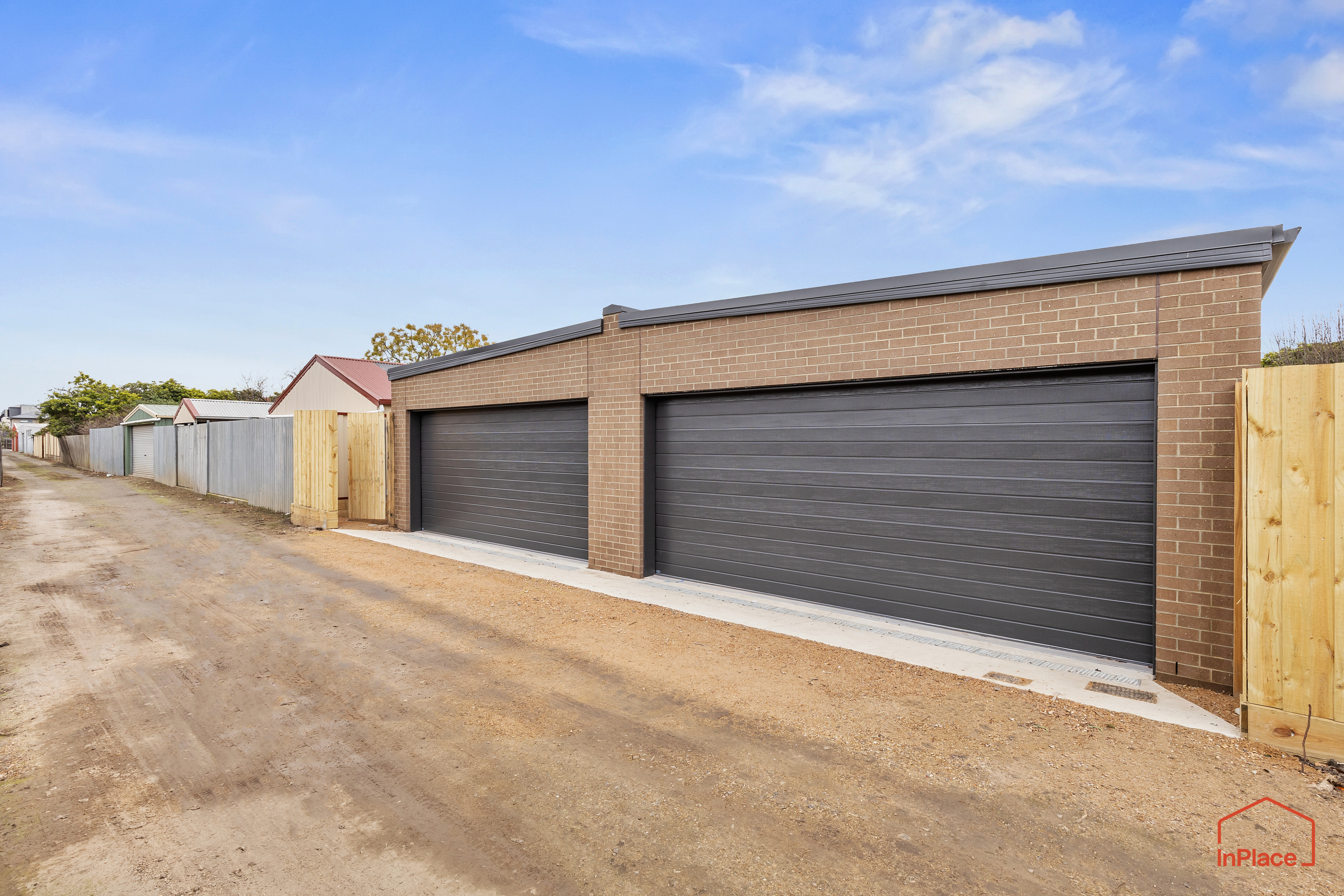 Dual residences in Pascoe Vale South, surrounded by calm, family-friendly streets — Home image 12