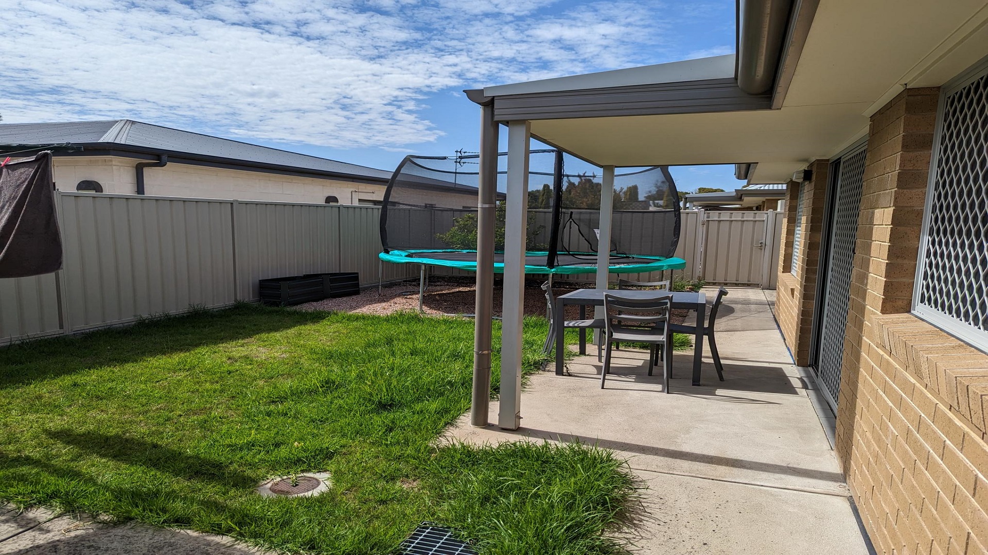 MILLICENT - AVAILABLE NOW! 1 Bedroom Improved Livability — Home image 7