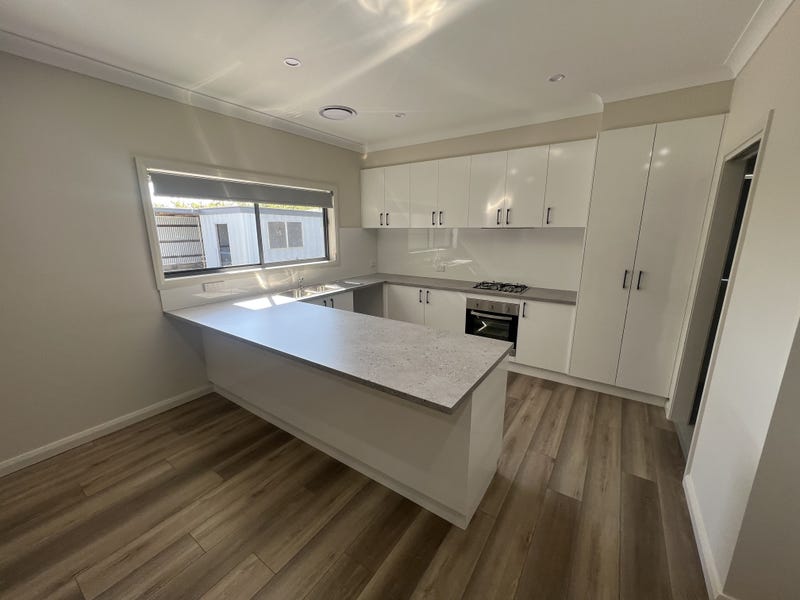 Modern and Accessible Home on Murray Valley Highway, Cobram VIC 3644 — Home image 2