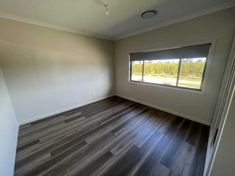 Modern and Accessible Home on Murray Valley Highway, Cobram VIC 3644 — Home image 3