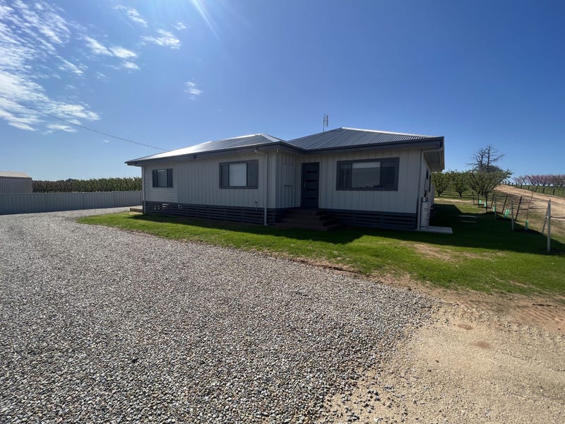 Modern and Accessible Home on Murray Valley Highway, Cobram VIC 3644 — Home image 9