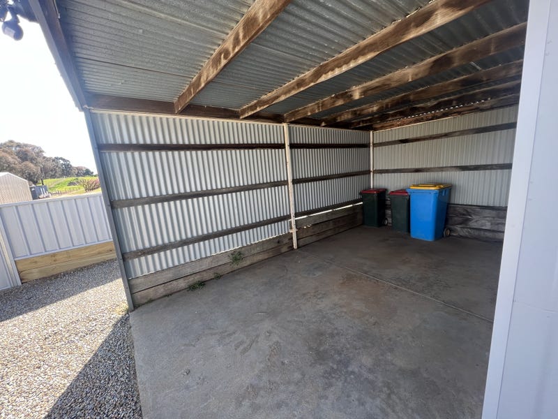 Modern and Accessible Home on Murray Valley Highway, Cobram VIC 3644 — Home image 10