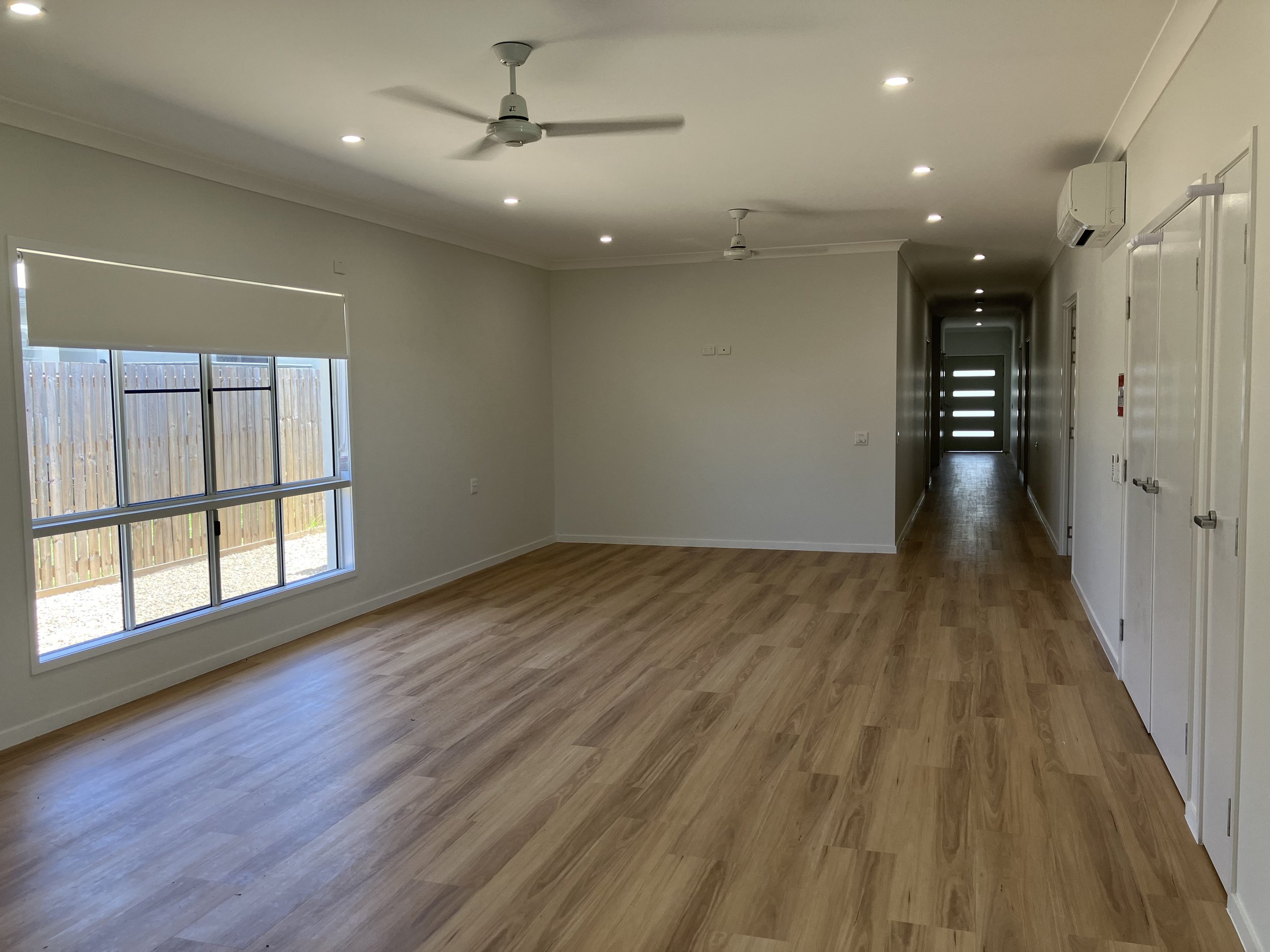 Everhomes  Spacious Three Bedroom SDA in Leafy Burdell — Home image 3