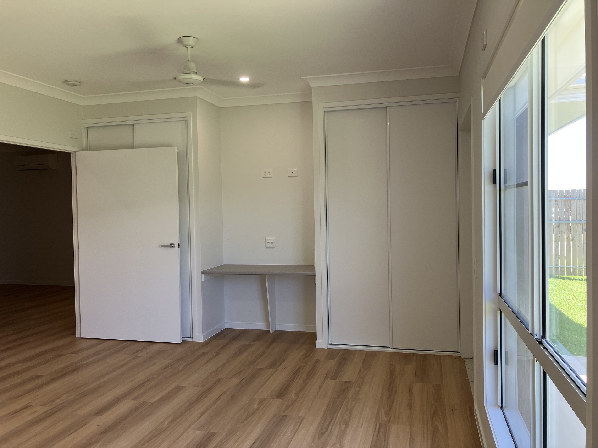 Everhomes  Spacious Three Bedroom SDA in Leafy Burdell — Home image 7