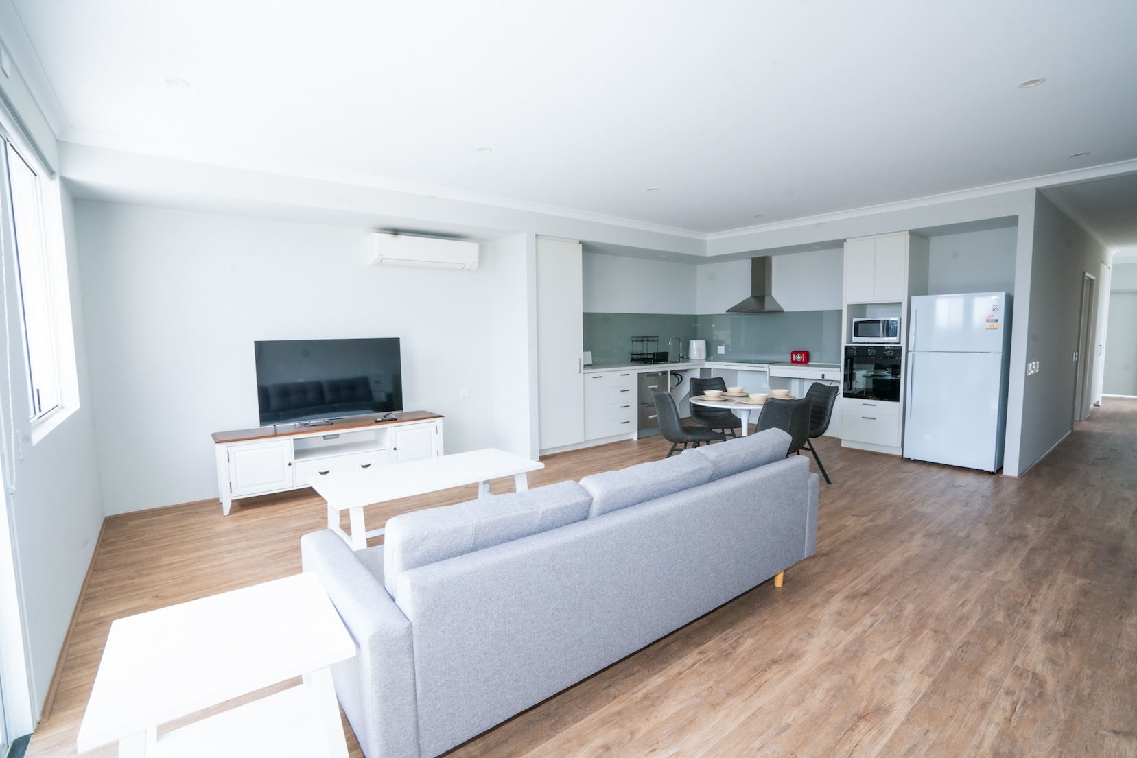 3 Bed High Physical Support House in Ridgewood - AVAILABLE - Incl OOA Room! — Home image 16