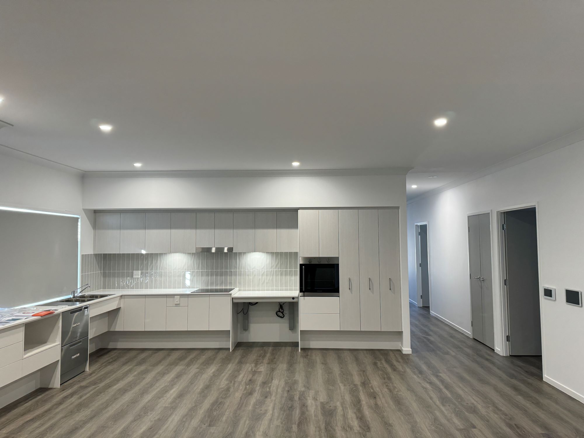 4 Bedroom home with OOA in One Mile Queensland — Home image 6