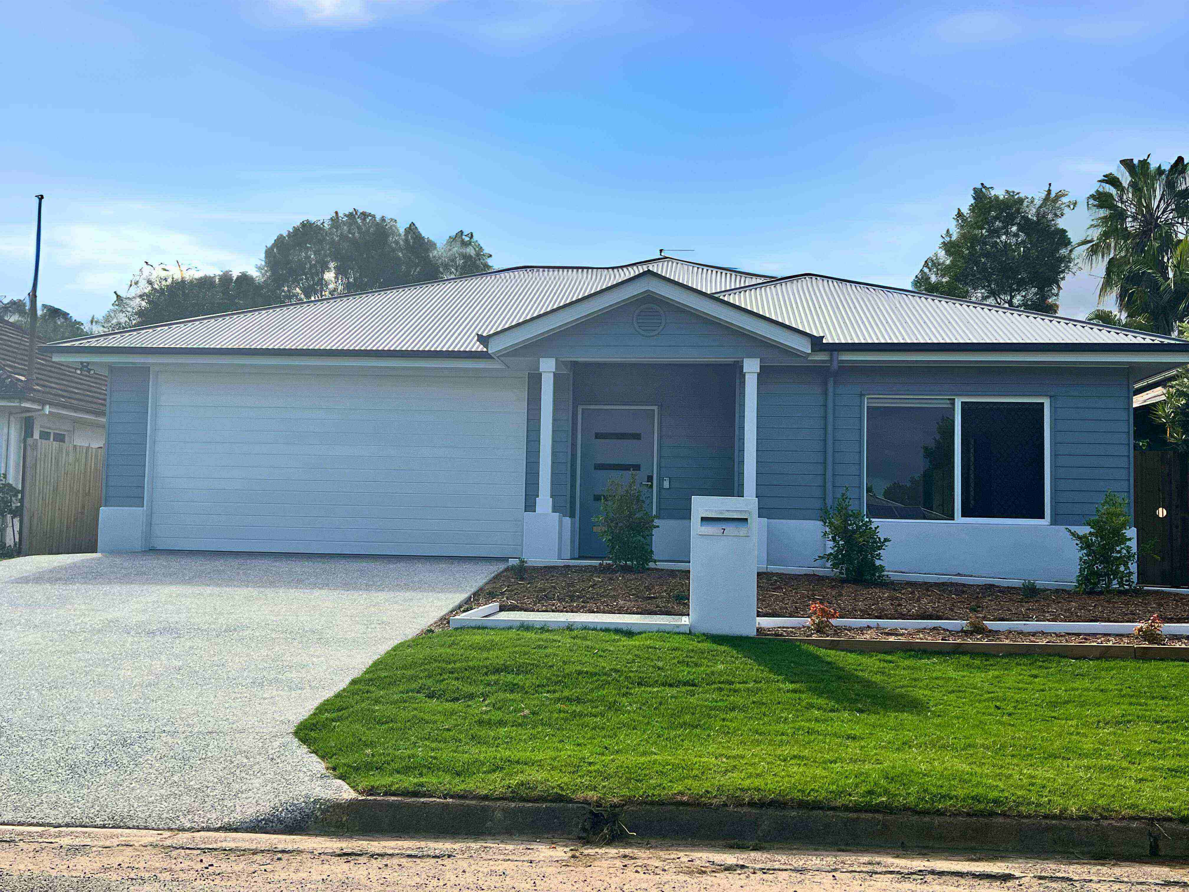 4 Bedroom home with OOA in One Mile Queensland — Home image 10