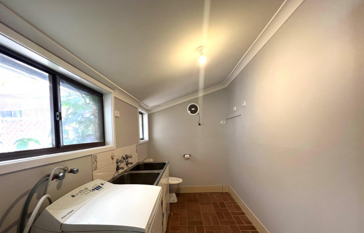 Newly Renovated One-Bedroom Granny Flat - Camden South, NSW — Home image 4