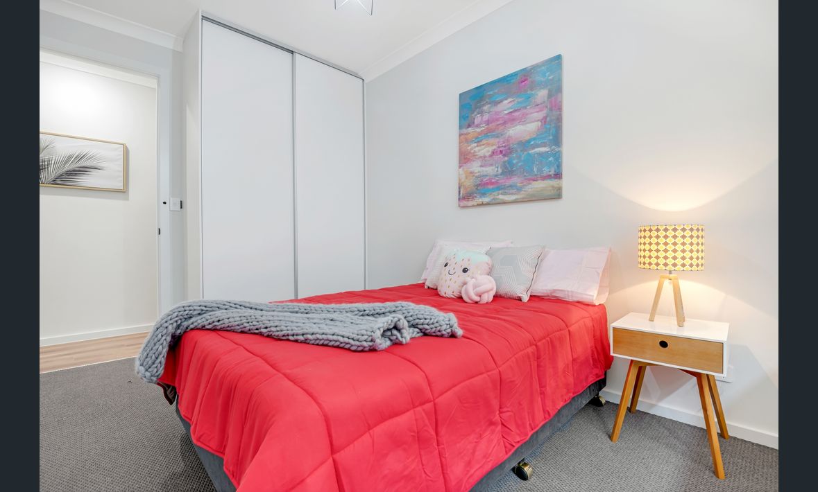 SIL - Oaklands Park — Home image 5