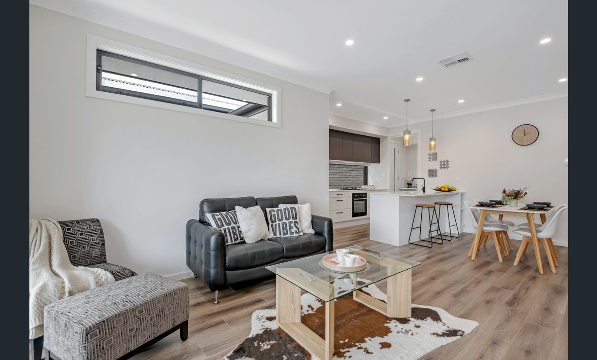 SIL - Oaklands Park — Home image 6