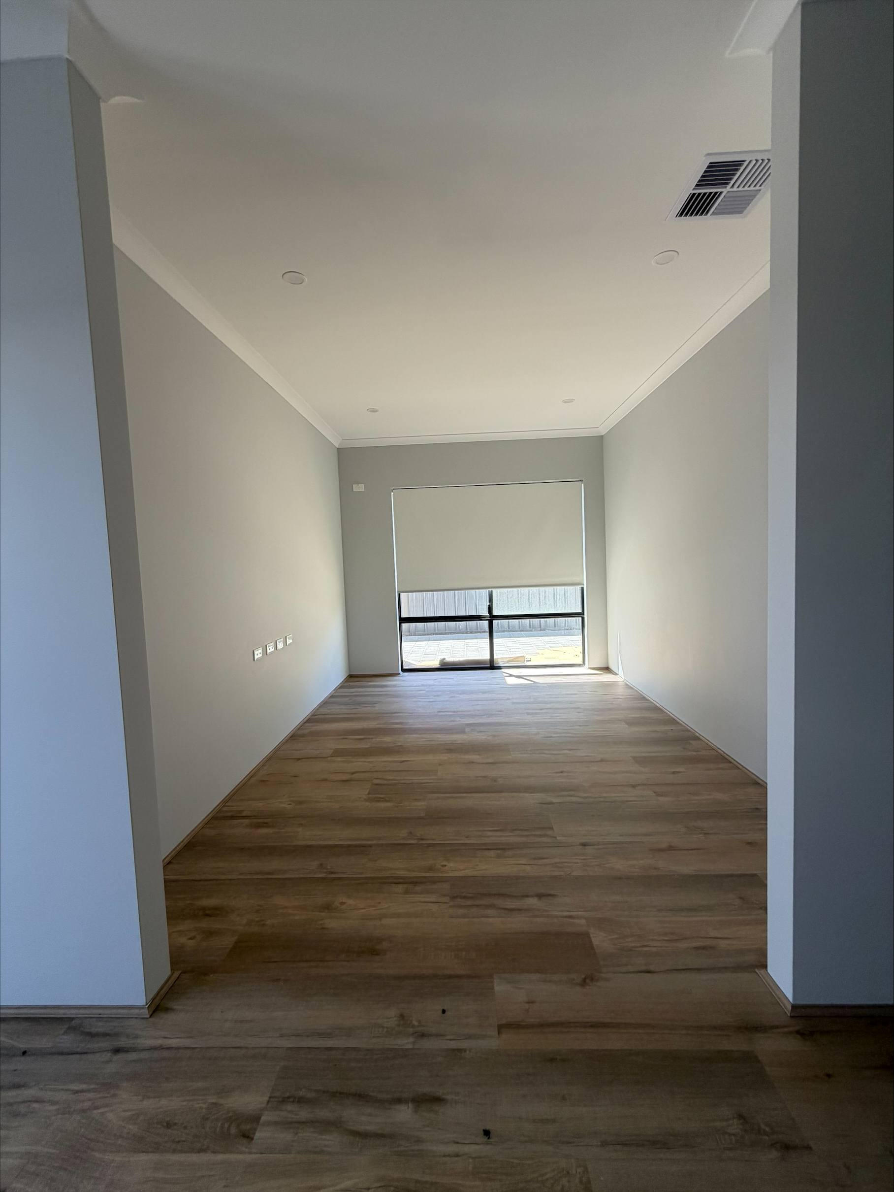3 BR High Physical Support SDA Home with OOA Room & 2 Living Areas – Ravenswood — Home image 2