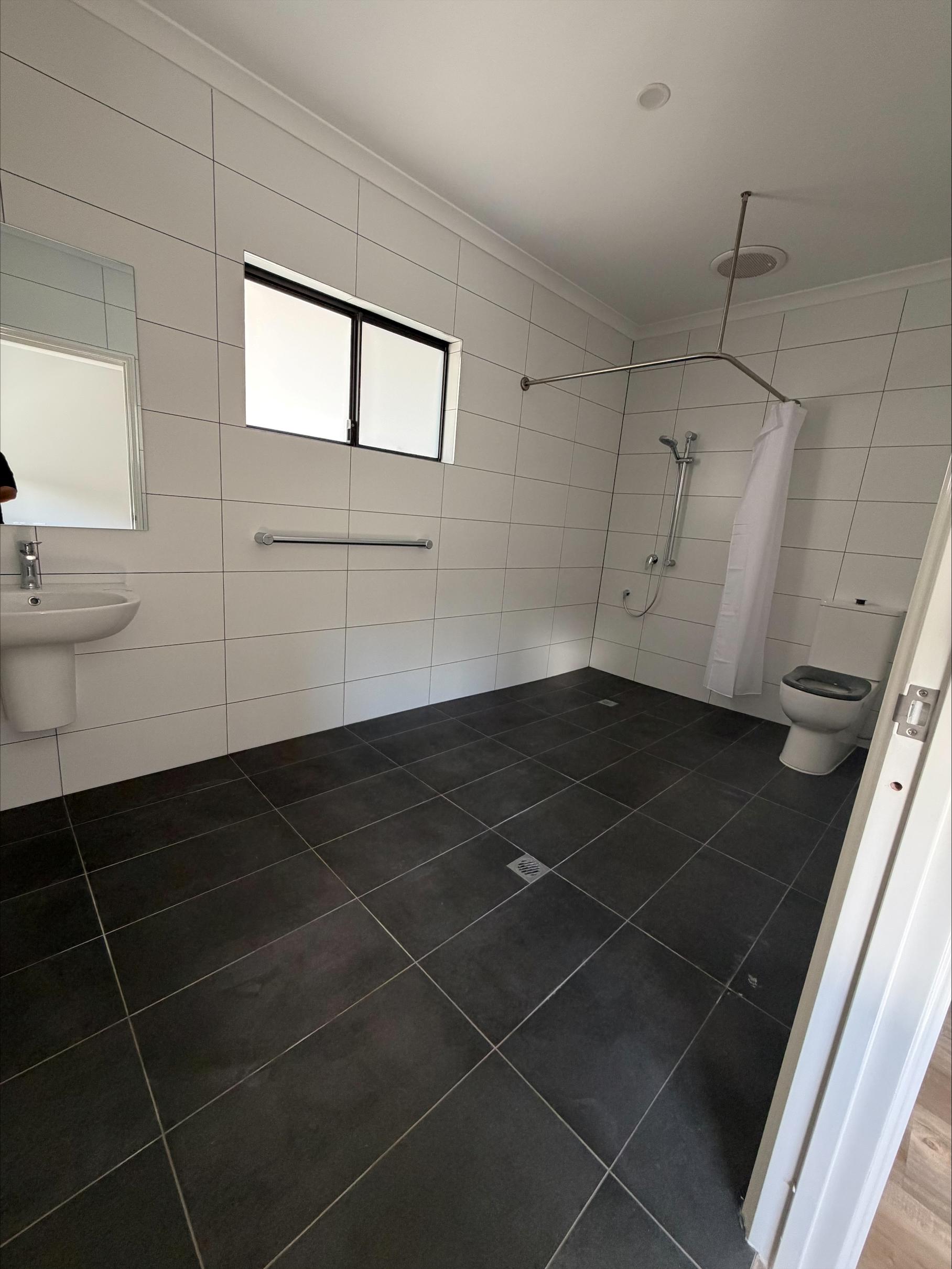3 BR High Physical Support SDA Home with OOA Room & 2 Living Areas – Ravenswood — Home image 8