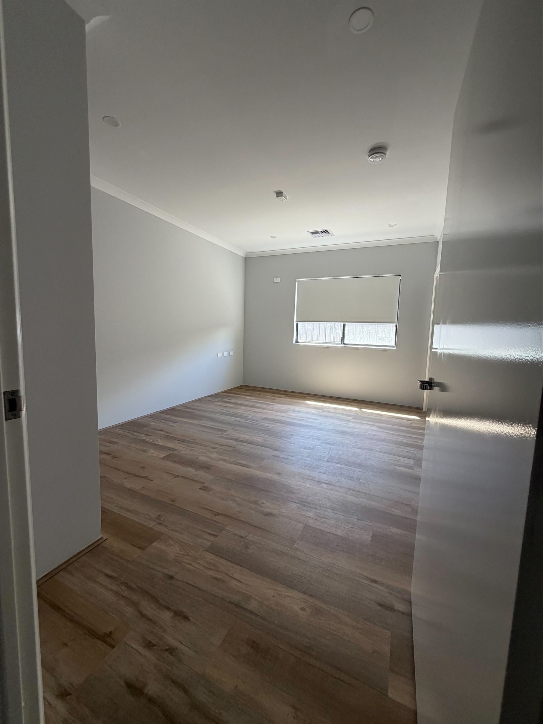 3 BR High Physical Support SDA Home with OOA Room & 2 Living Areas – Ravenswood — Home image 10