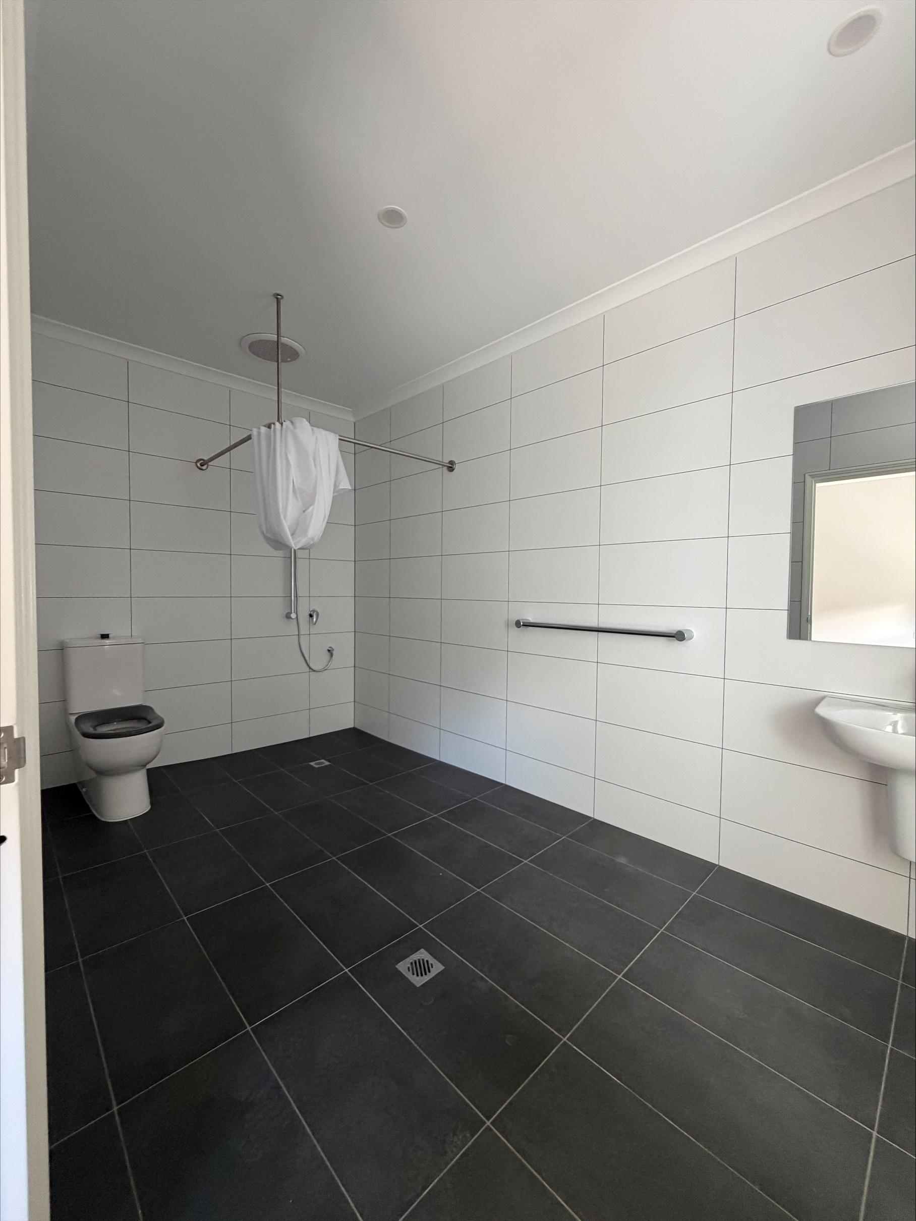 3 BR High Physical Support SDA Home with OOA Room & 2 Living Areas – Ravenswood — Home image 14