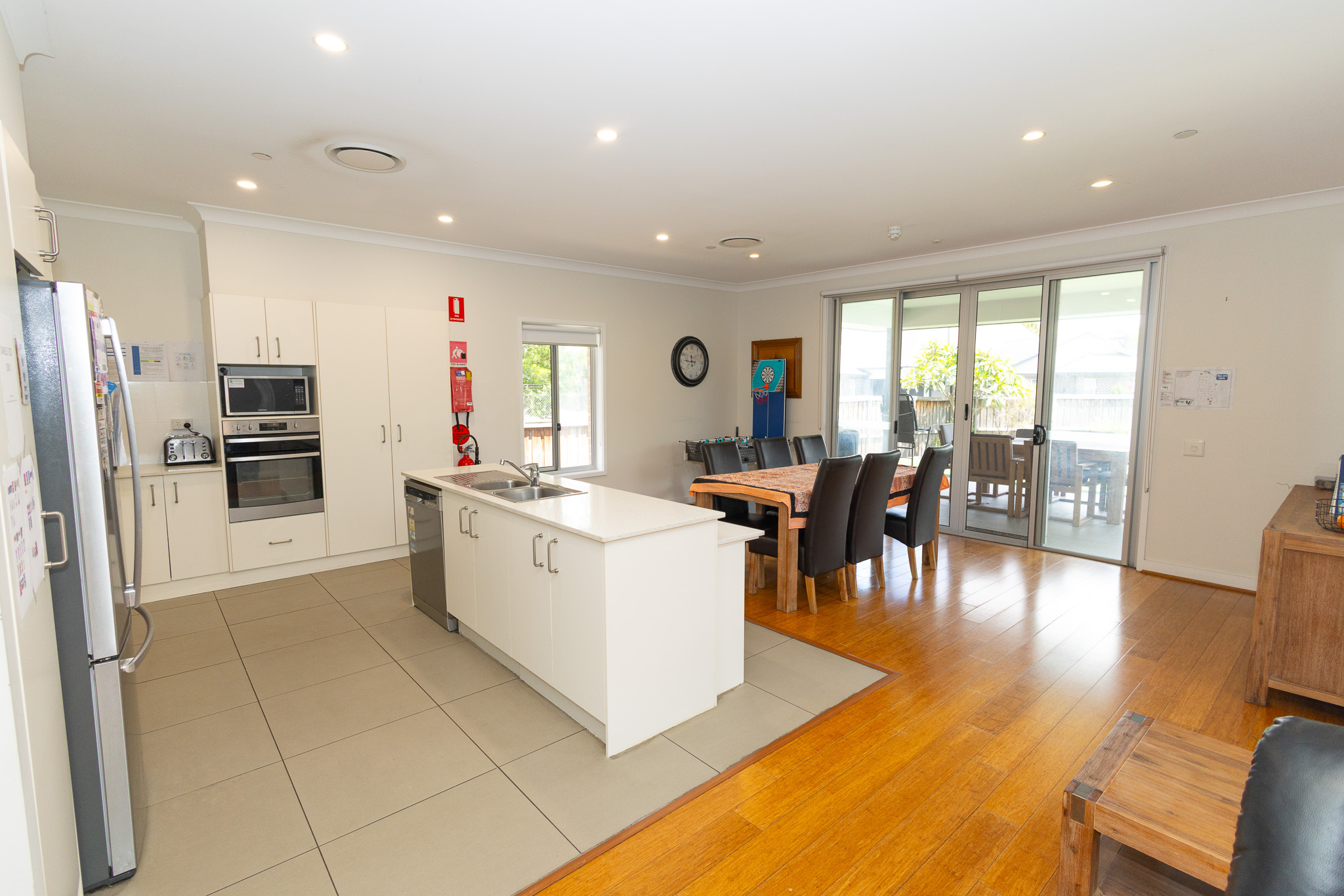 Stylish SDA in Penrith: accessible villa with private backyard — Home image 3