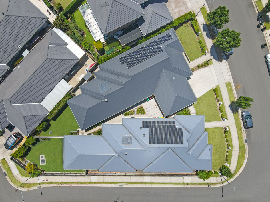 Stylish SDA in Penrith: accessible villa with private backyard — Home image 3