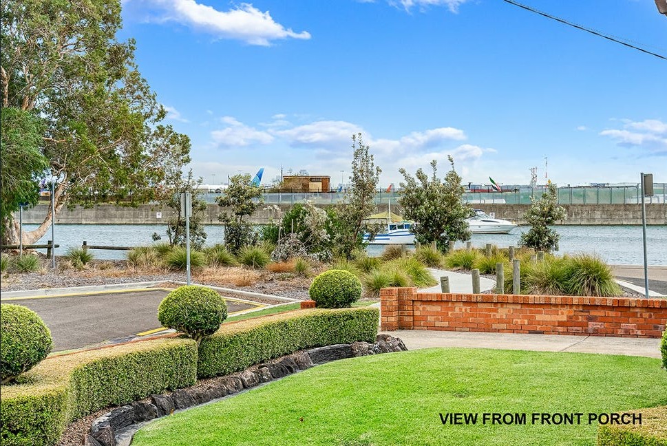 SIL close to beach and parks — Home image 5