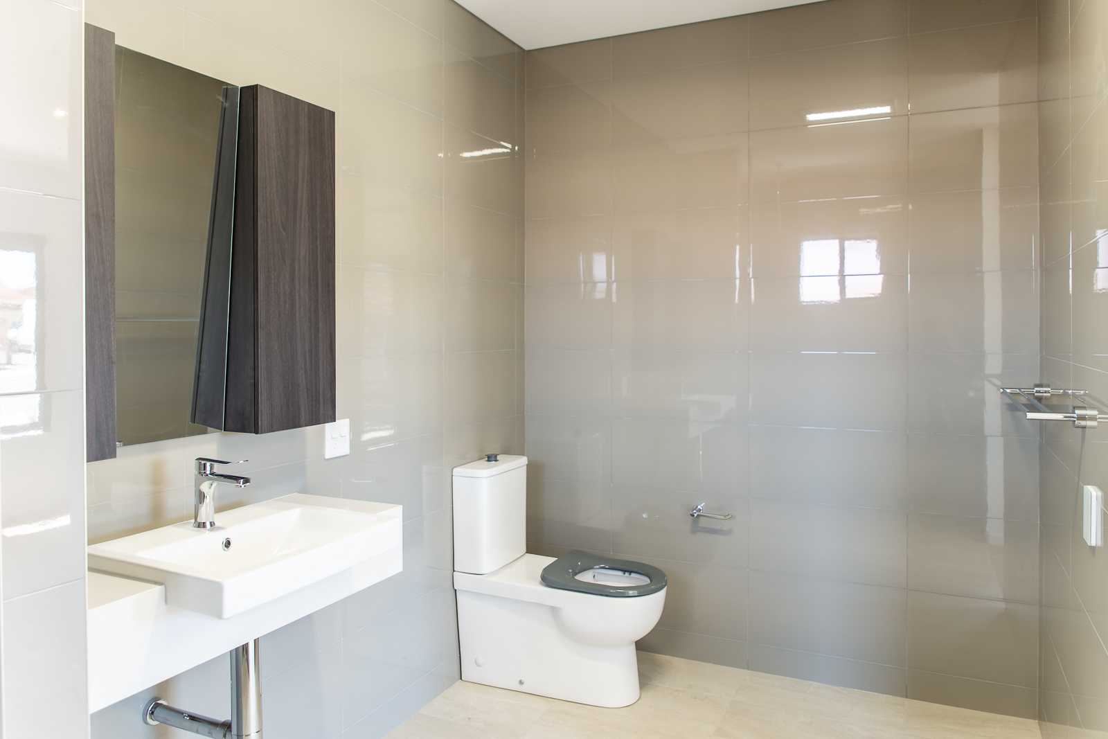 Two Spacious 2-Bedroom homes for sharing Disability Accommodation — Home image 3