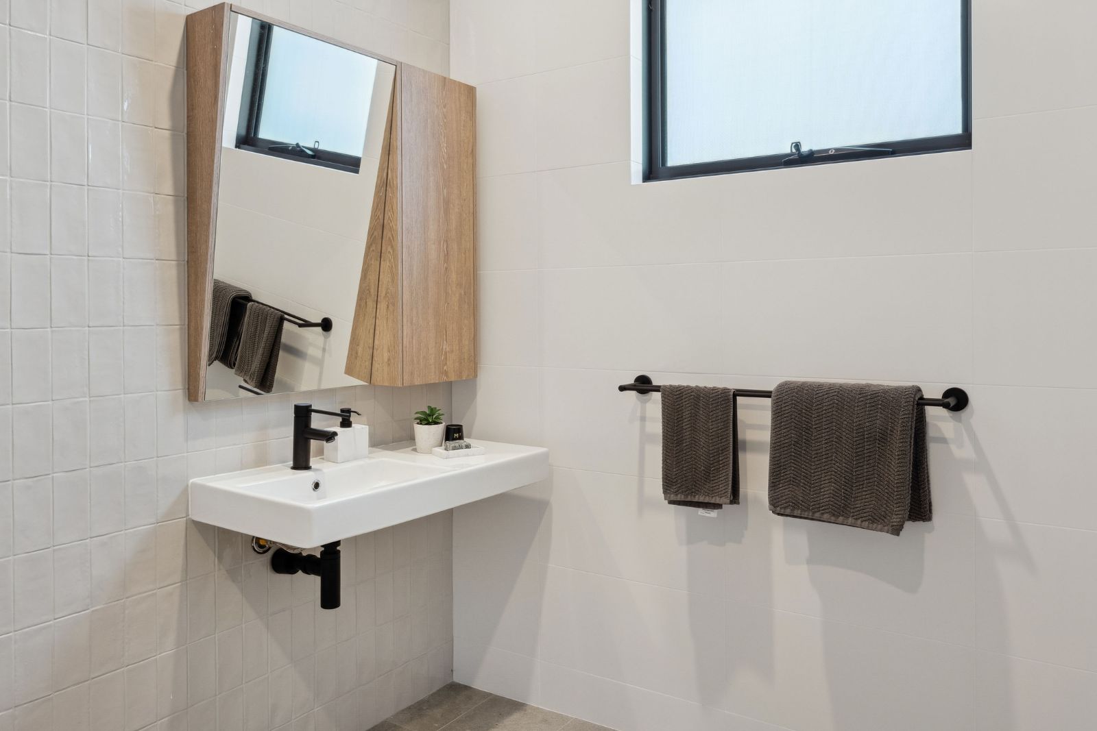 Two Spacious 2-Bedroom homes for sharing Disability Accommodation — Home image 21