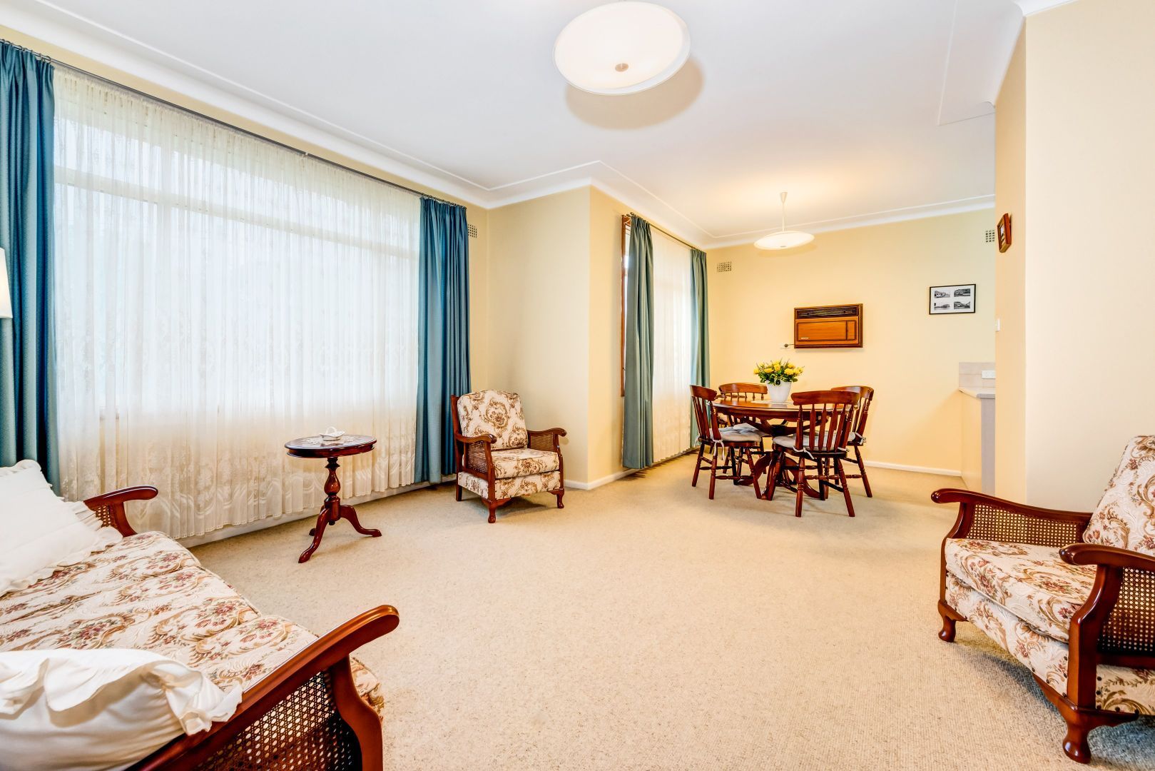 SIL Home in North Ryde — Home image 2