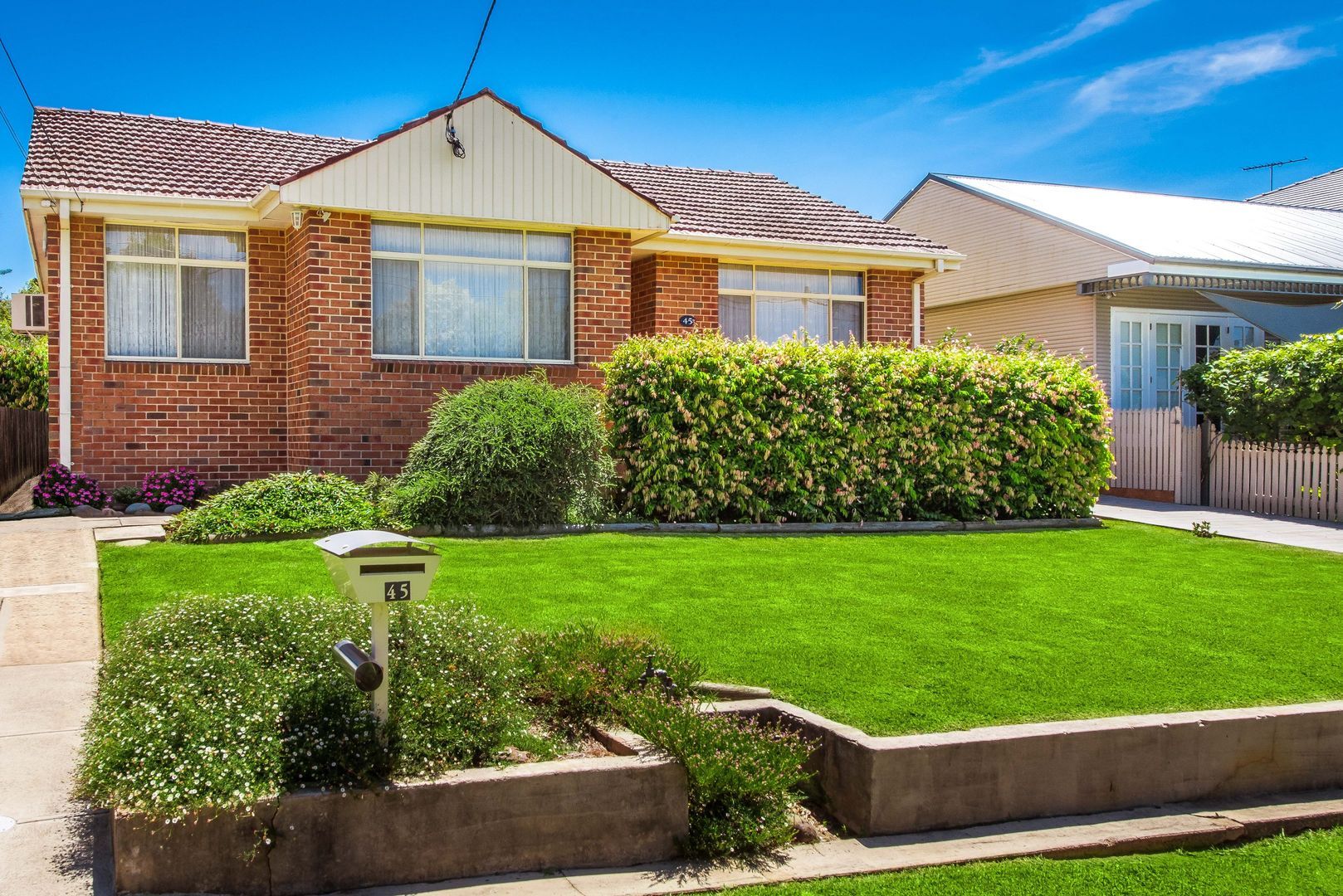 SIL Home in North Ryde — Home image 8
