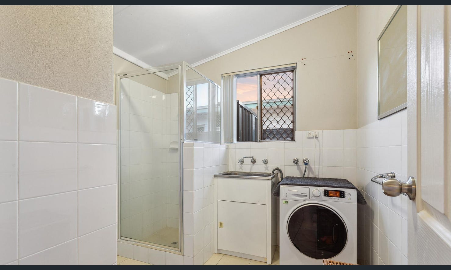 SIL,MTA,STA,ILO Accomodation in Morley — Home image 10