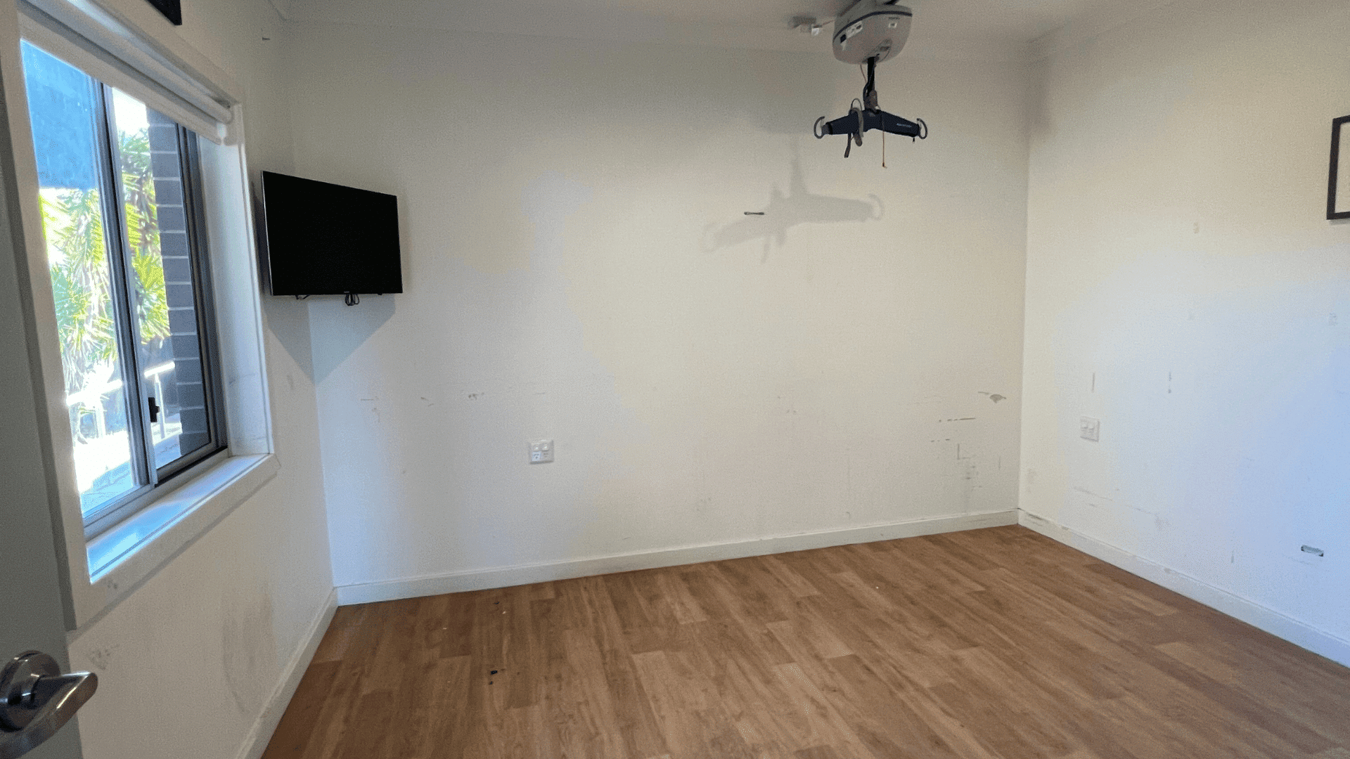 Hornsby – Shared 5-bedroom all-male home — Home image 2