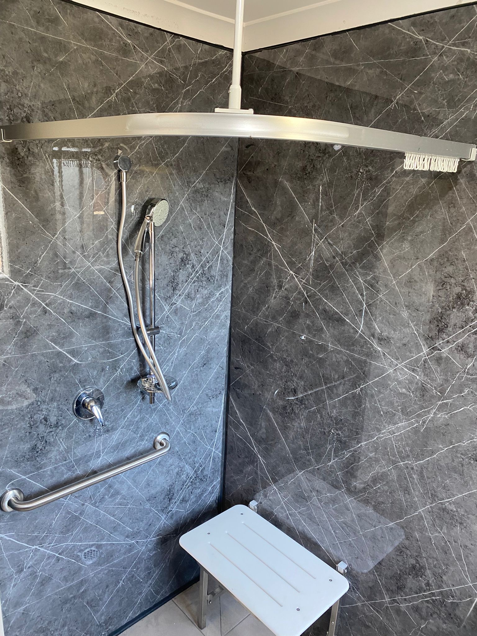 Contemporary 4-Bedroom Haven: Purpose-Built for NDIS Accommodation — Home image 5