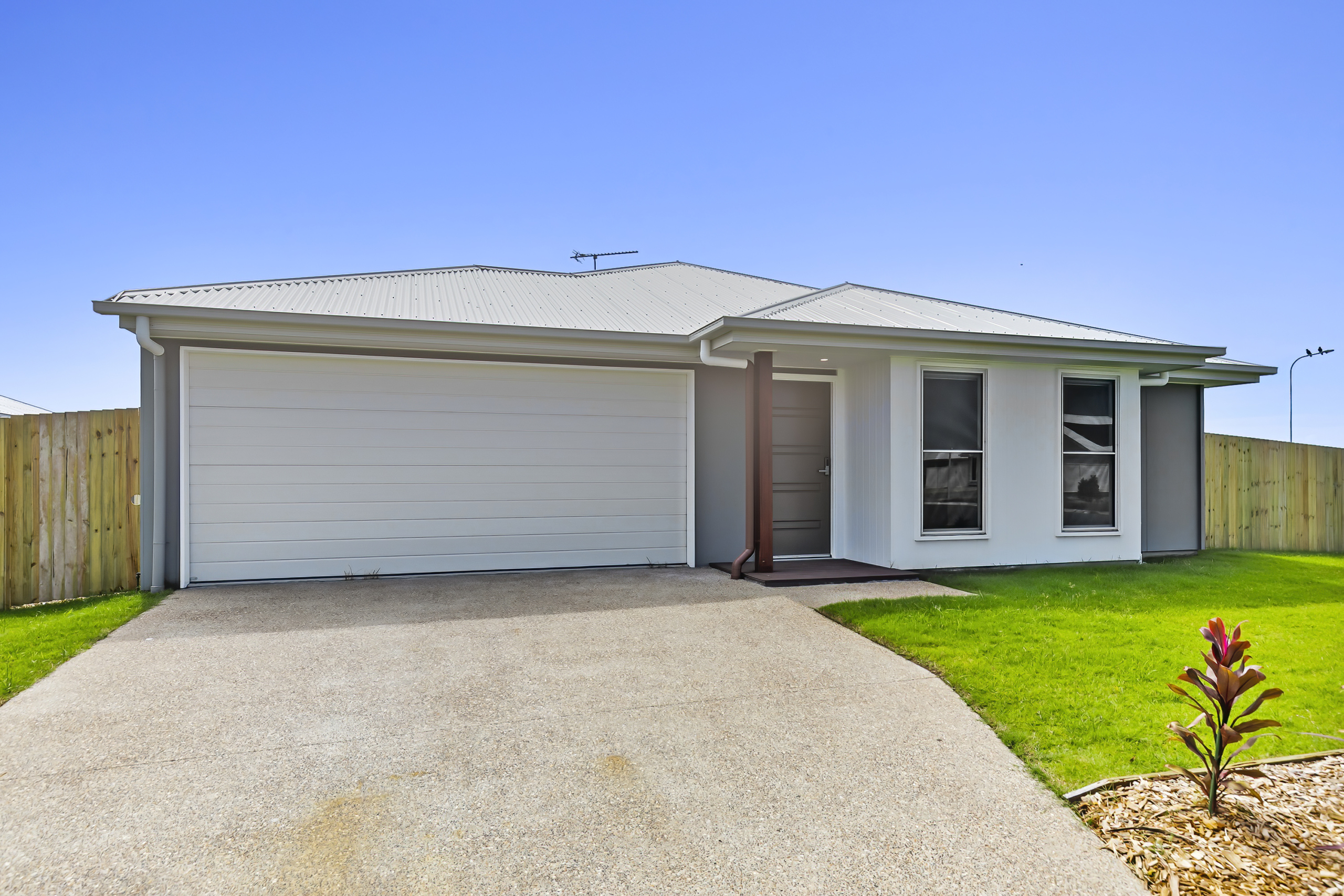 ELI WATERS, HERVEY BAY QLD – IMPROVED LIVEABILITY HOUSE — Home image 5