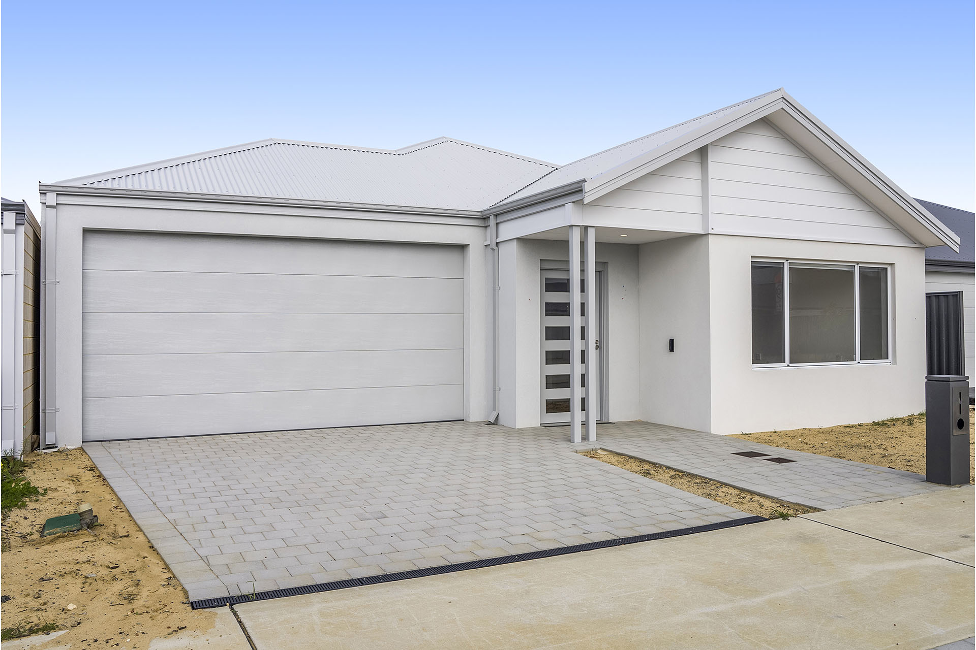 Baldivis: Stunning Furnished HPS Home – Move-In Ready! — Home image 5